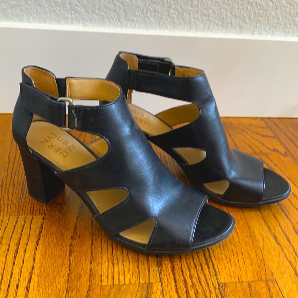 Naturalizer Heels